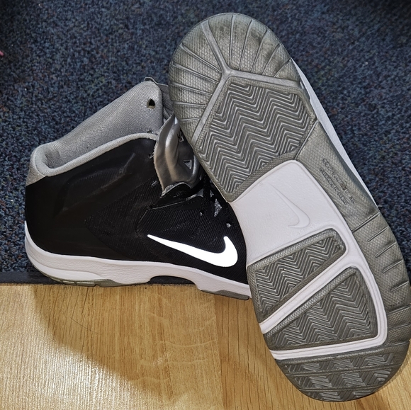 Nike Hyperquickness high tops - Picture 2 of 9